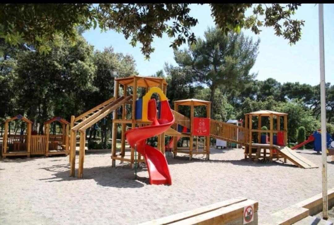 Apartments Slavica Trogir Ngoại thất bức ảnh